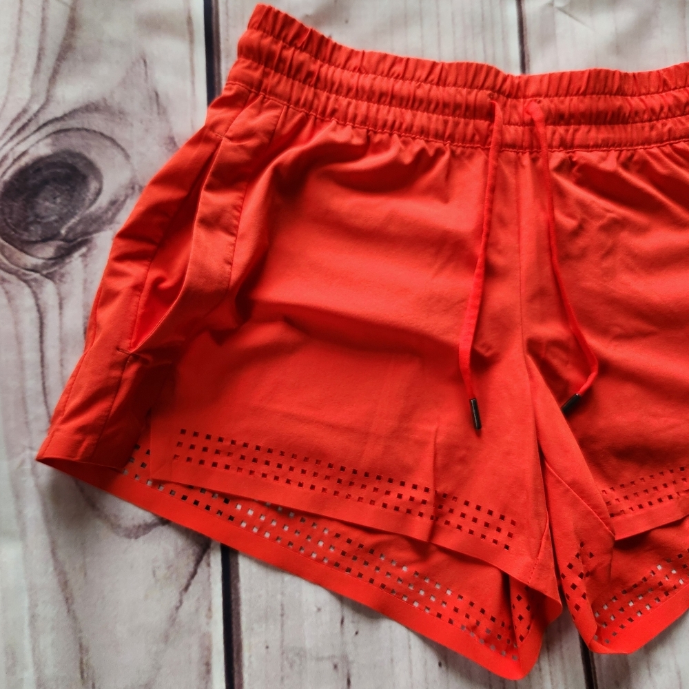 Athleta "Baja Short" Laser Cut Perforated Hibuscus Red Athletic | Women's Size 2 - Picture 3 of 9